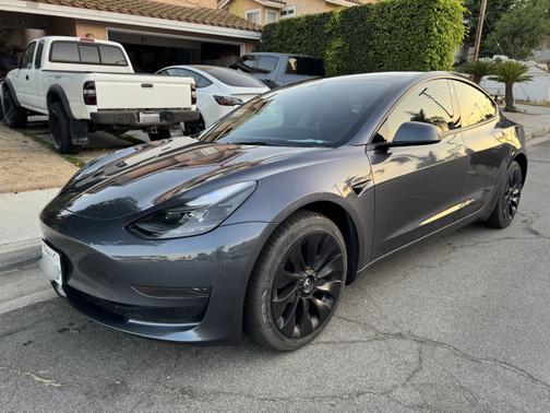 2023 Tesla Model 3 Base