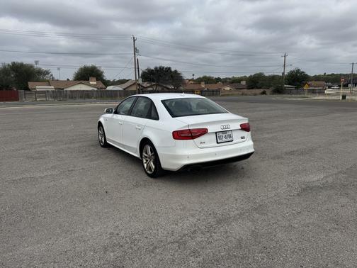 2016 Audi A4 2.0T Premium