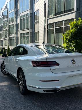 White 2019 Volkswagen Arteon 2.0T SEL