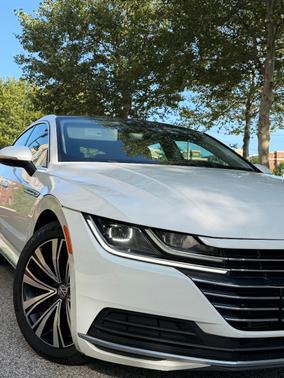 White 2019 Volkswagen Arteon 2.0T SEL