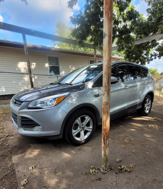 Silver 2014 Ford Escape SE