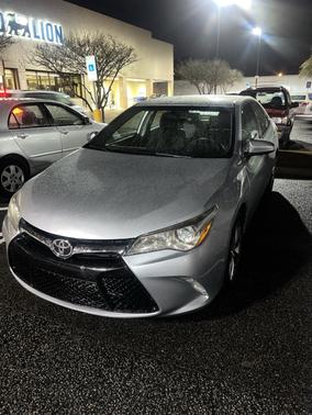 2016 Toyota Camry SE