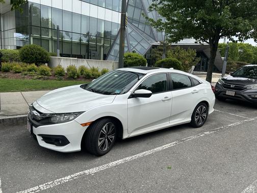 White 2016 Honda Civic EX-L