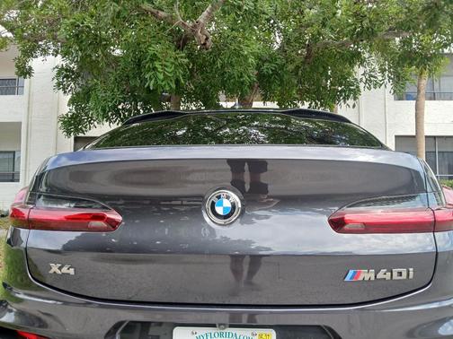 Gray 2020 BMW X4 M40i