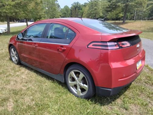 2013 Chevrolet Volt Base