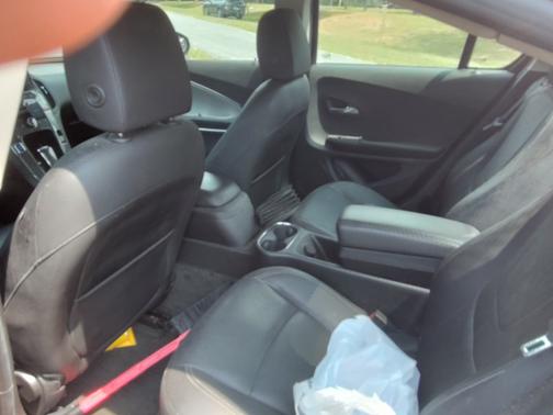 2013 Chevrolet Volt Base