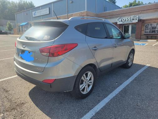 Silver 2013 Hyundai TUCSON GLS