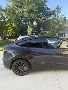 2024 Tesla Model Y Performance