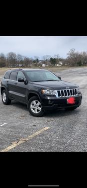 Black 2012 Jeep Grand Cherokee Laredo