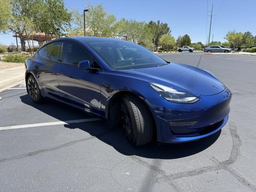 2022 Tesla Model 3 Long Range