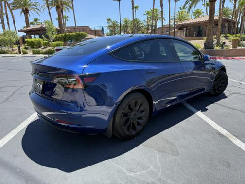 2022 Tesla Model 3 Long Range