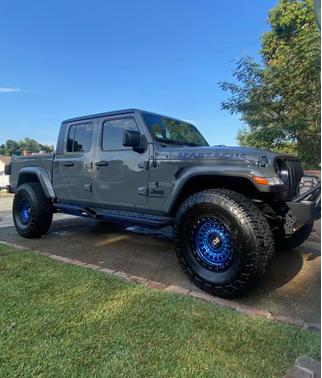 2022 Jeep Gladiator Sport S