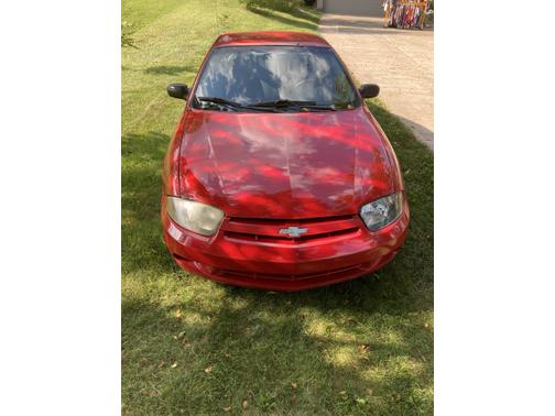 Photo 2 of 5 of 2004 Chevrolet Cavalier Base