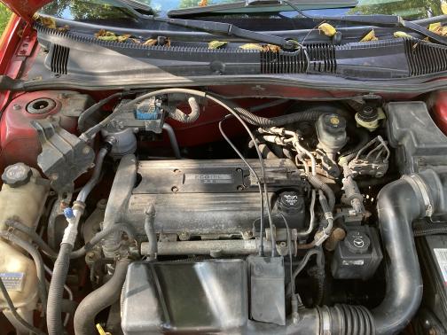 Photo 5 of 5 of 2004 Chevrolet Cavalier Base