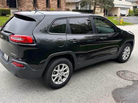 2015 Jeep Cherokee Sport