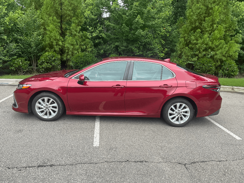 Red 2022 Toyota Camry LE
