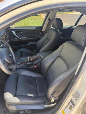 Silver 2010 BMW 328 i