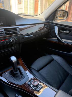Silver 2010 BMW 328 i