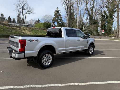 Silver 2019 Ford F-250 Platinum