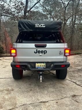 2023 Jeep Gladiator Willys