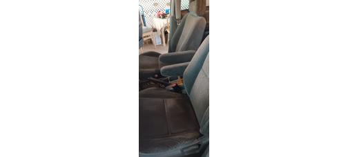 Silver 2003 Chevrolet Tracker LT