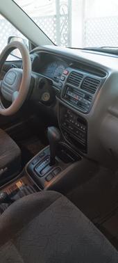 Silver 2003 Chevrolet Tracker LT