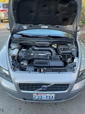 Photo 2 of 8 of 2006 Volvo S40 T5