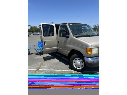 2007 Ford E350 Super Duty XLT Wagon