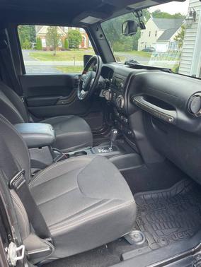 Gray 2018 Jeep Wrangler JK Unlimited Golden Eagle