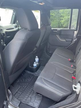 Gray 2018 Jeep Wrangler JK Unlimited Golden Eagle