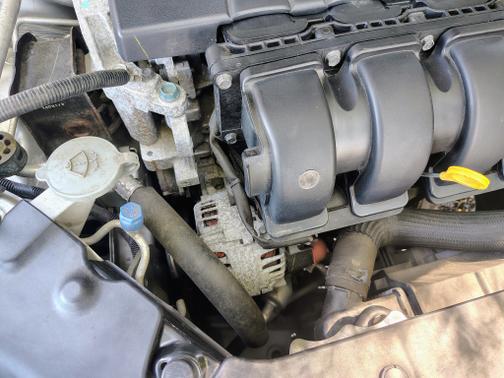 Silver 2014 Nissan Sentra S