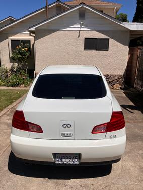 White 2003 INFINITI G35 Base