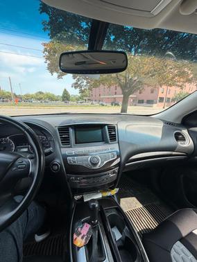Silver 2015 INFINITI QX60 Base