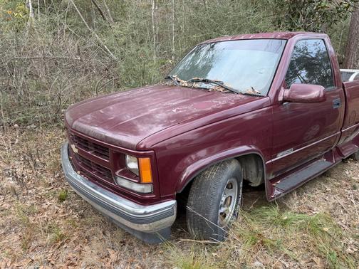 Red 1995 Chevrolet 1500 Cheyenne