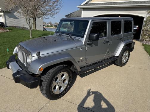 Silver 2013 Jeep Wrangler Unlimited Sahara