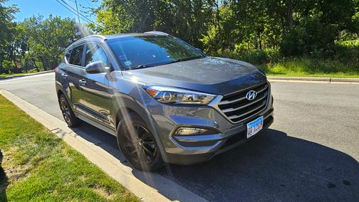 2018 Hyundai TUCSON SEL