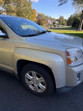 Beige 2014 GMC Terrain SLT-1
