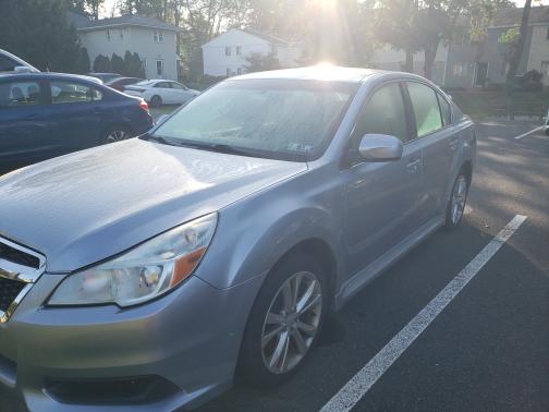2013 Subaru Legacy 2.5i Premium