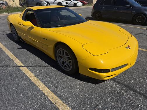 Yellow 2002 Chevrolet Corvette Z06