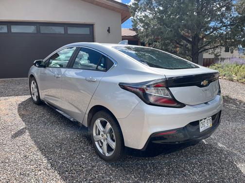 2017 Chevrolet Volt LT