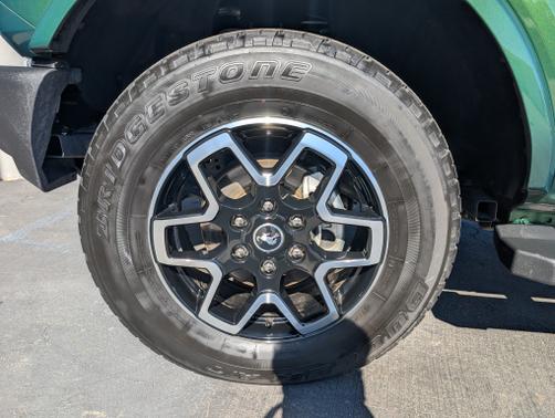 2023 Ford Bronco Outer Banks