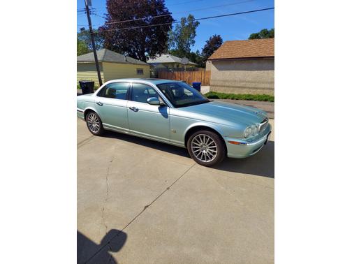 2006 Jaguar XJ8 L
