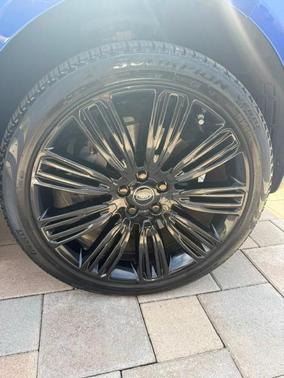 Blue 2019 Land Rover Range Rover 5.0L V8 Supercharged