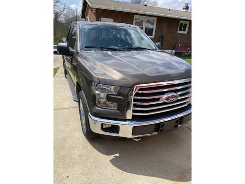 Photo 2 of 11 of 2016 Ford F-150 XLT