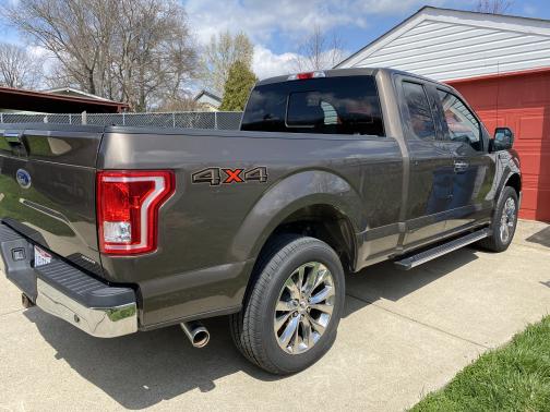 Photo 1 of 11 of 2016 Ford F-150 XLT