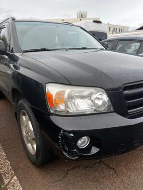 Black 2005 Toyota Highlander Base