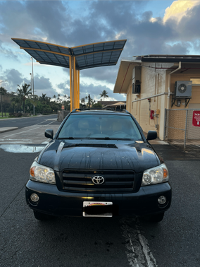 Black 2005 Toyota Highlander Base