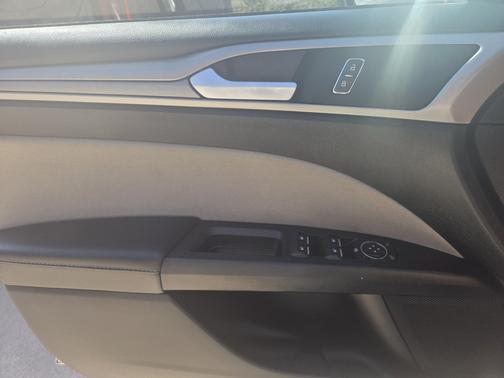2017 Ford Fusion S