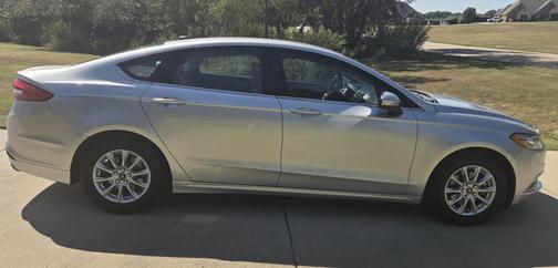 2017 Ford Fusion S