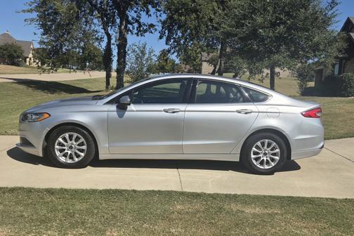 2017 Ford Fusion S